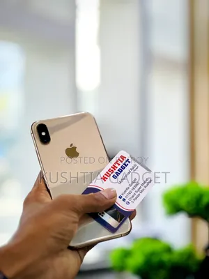 অ্যাপল আইফোন এক্সএস ৬৪ জিবি গোল্ড