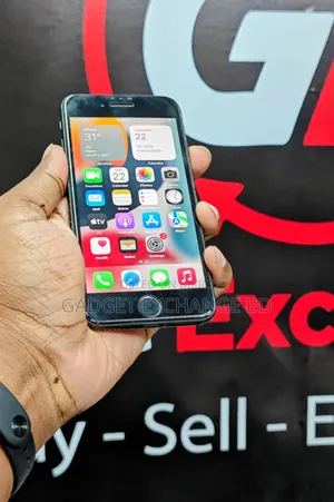 Apple iPhone 7 32 GB Black