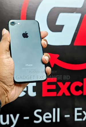 Apple iPhone 7 32 GB Black