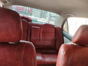 মিতসুবিশি ল্যান্সার ২০০৬ সিলভার