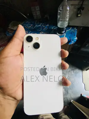 Apple iPhone 13 128 GB White