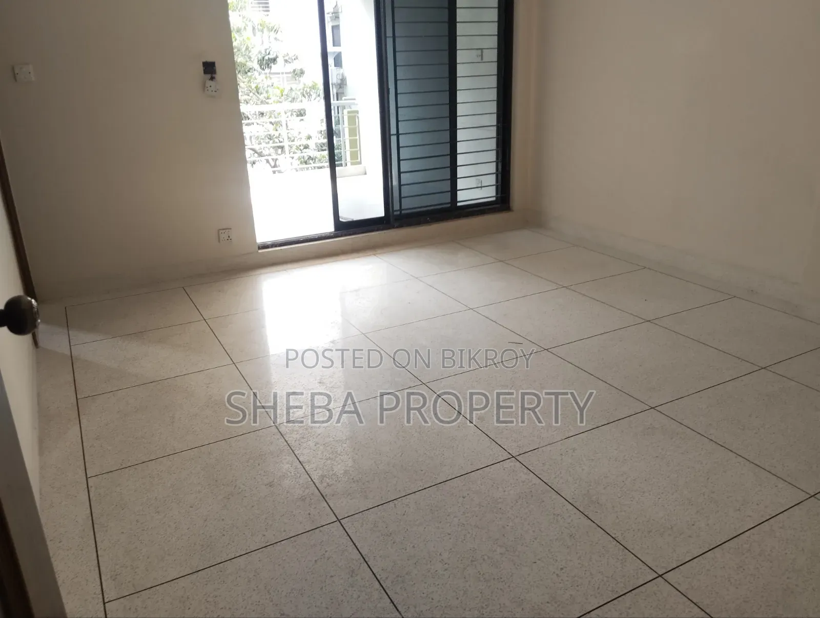 4 Bedroom Apartment in Gulshan for Rent