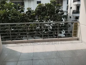 4 Bedroom Apartment in Gulshan for Rent