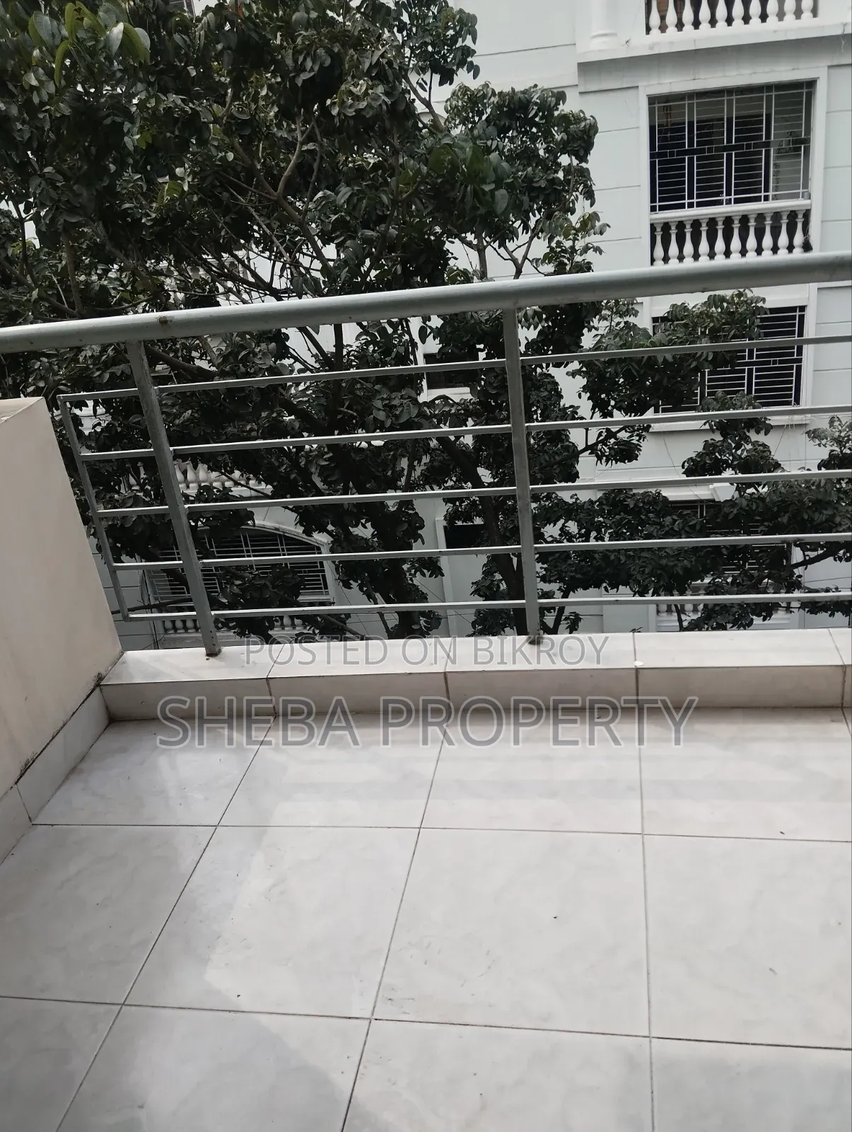 4 Bedroom Apartment in Gulshan for Rent