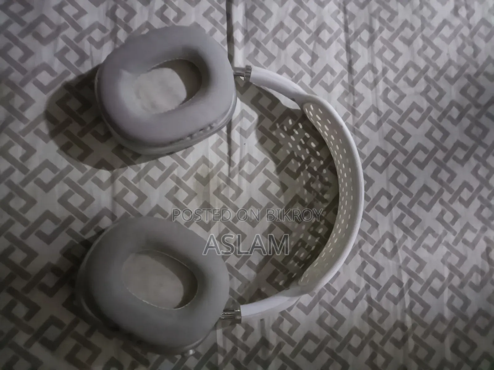 AirPods Max