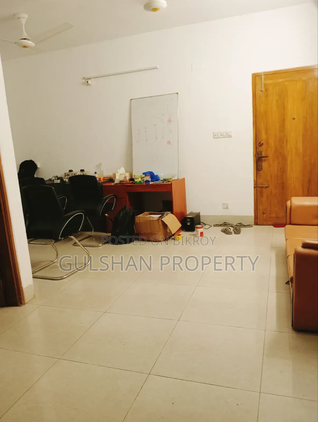 গুলশান ২ পশ্চিম এ ২ বেডরুমের বেডসিটার ভাড়ার জন্য