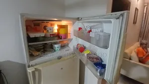 শার্প রেফ্রিজারেটর