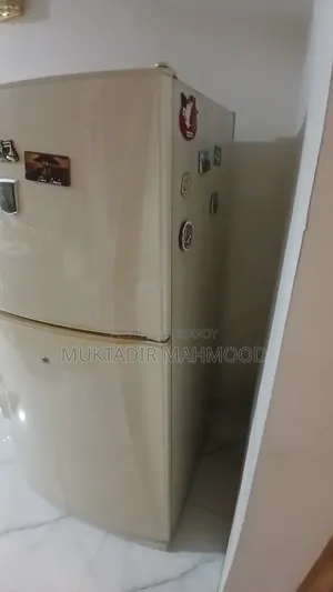 শার্প রেফ্রিজারেটর