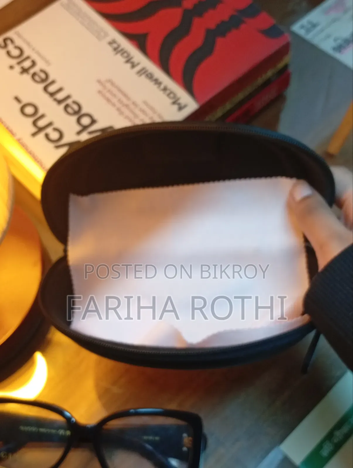 ব্র্যান্ড নিউ গ্লাস ট্রেন্ডি