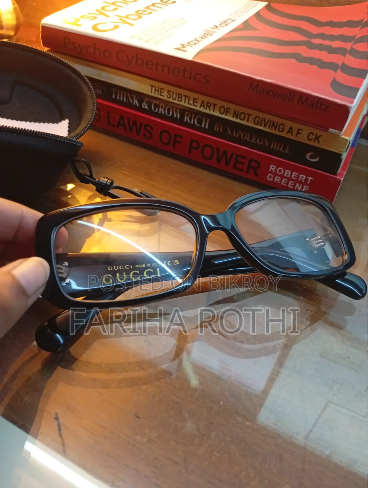 ব্র্যান্ড নিউ গ্লাস ট্রেন্ডি