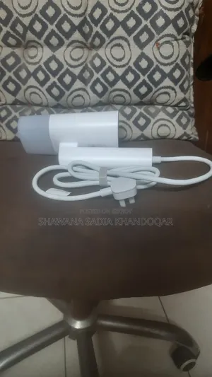 মিজিয়া হ্যান্ডহেল্ড গার্মেন্ট স্টিমার ২ (হ্যান্ডহেল্ড আয়রন)
