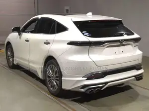 Toyota Harrier 2.0 2021 Pearl