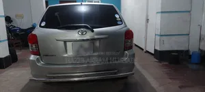 টয়োটা করোল্লা ফিল্ডার ২০১২ সিলভার