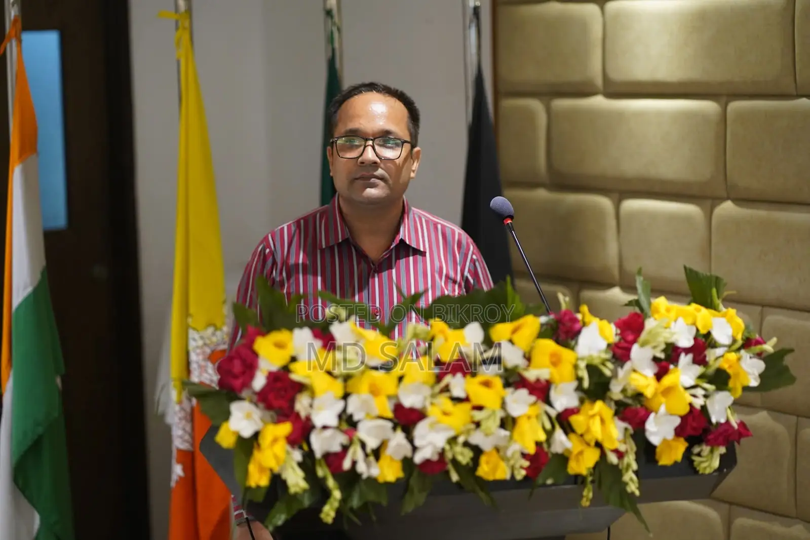 মহিলা গৃহকর্মী