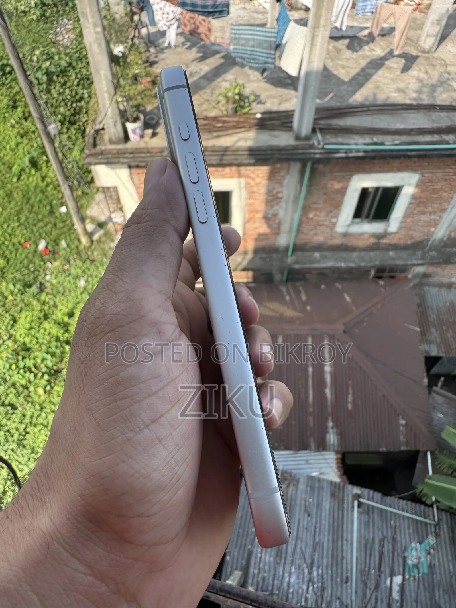 অ্যাপল আইফোন ১৭ প্রো ম্যাক্স ২৫৬ জিবি সিলভার