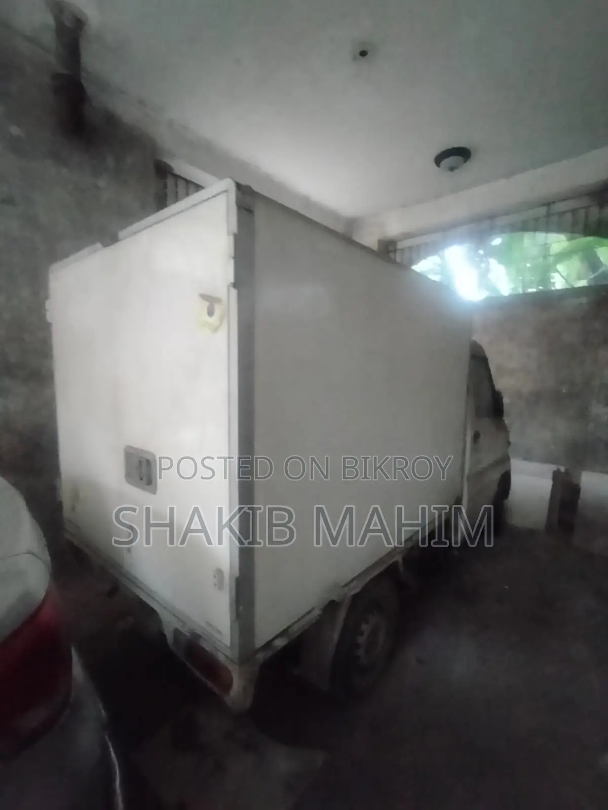 Refrigerator Van