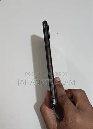 অ্যাপল আইফোন এক্স ২৫৬ জিবি ব্ল্যাক