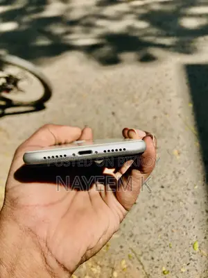 নতুন অ্যাপল আইফোন ১১ ৬৪ জিবি হোয়াইট