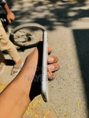 নতুন অ্যাপল আইফোন ১১ ৬৪ জিবি হোয়াইট