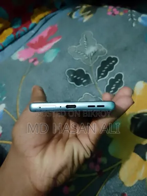 মোটোরোলা এজ ৫০ ফিউশন ২৫৬ জিবি ব্লু