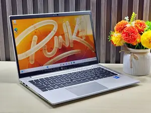 Laptop HP 8GB AMD Ryzen SSD 512GB