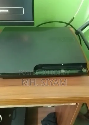 জরুরী বিক্রি পিএস৩ স্লিম জেলব্রേക്ക്