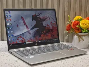 HP 8GB Intel Core i5 SSD 512GB Laptop