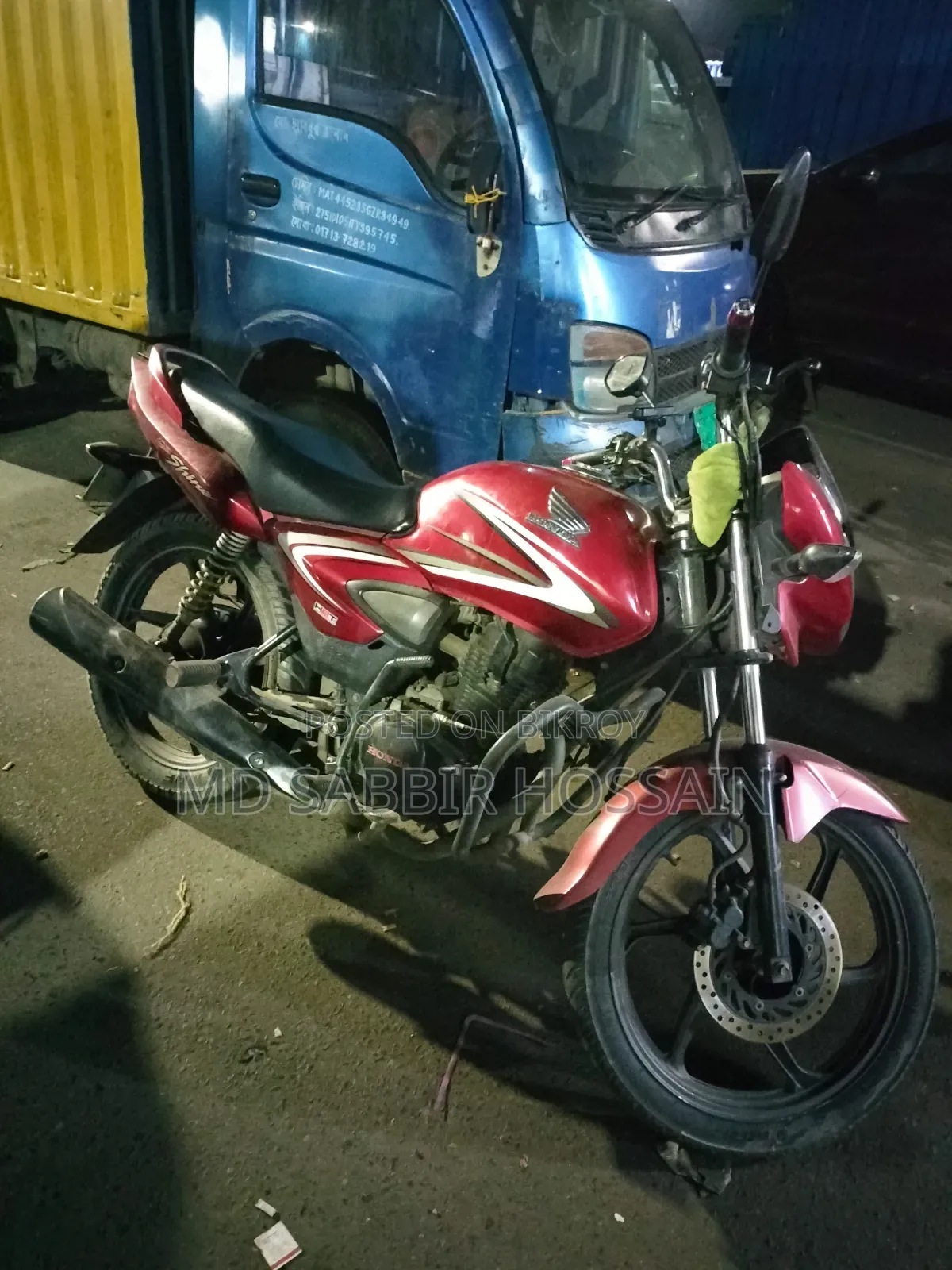 Honda CB 2017 Red
