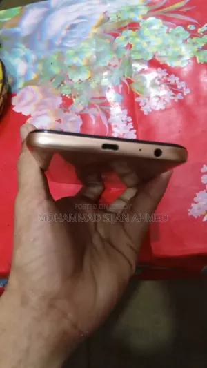Samsung Galaxy J4 Core 16 GB Rose Gold