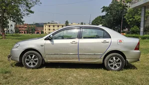 টয়োটা করোলা ১.৪ সেদান ২০০২ সিলভার