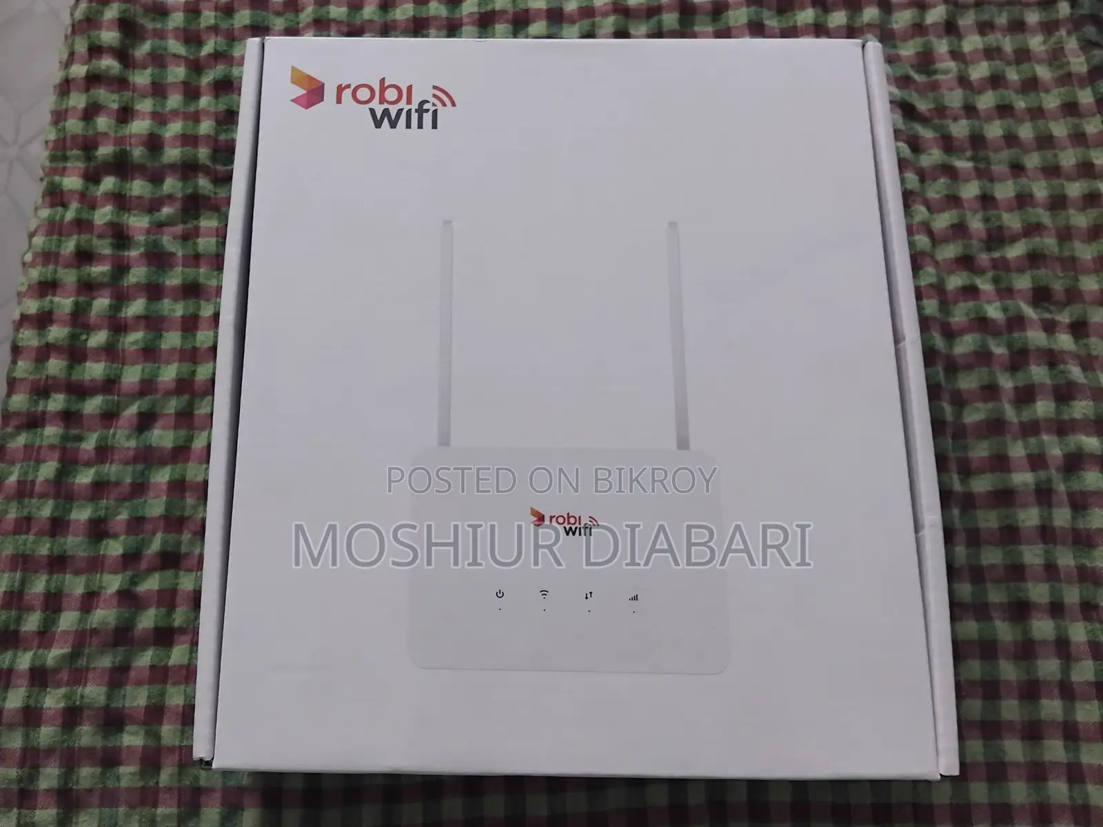 রবি 4G রাউটার (ZLT T300SE) - ব্যাটারি ব্যাকআপ সহ ডুয়াল ব্যান্ড (নতুনের মতো)