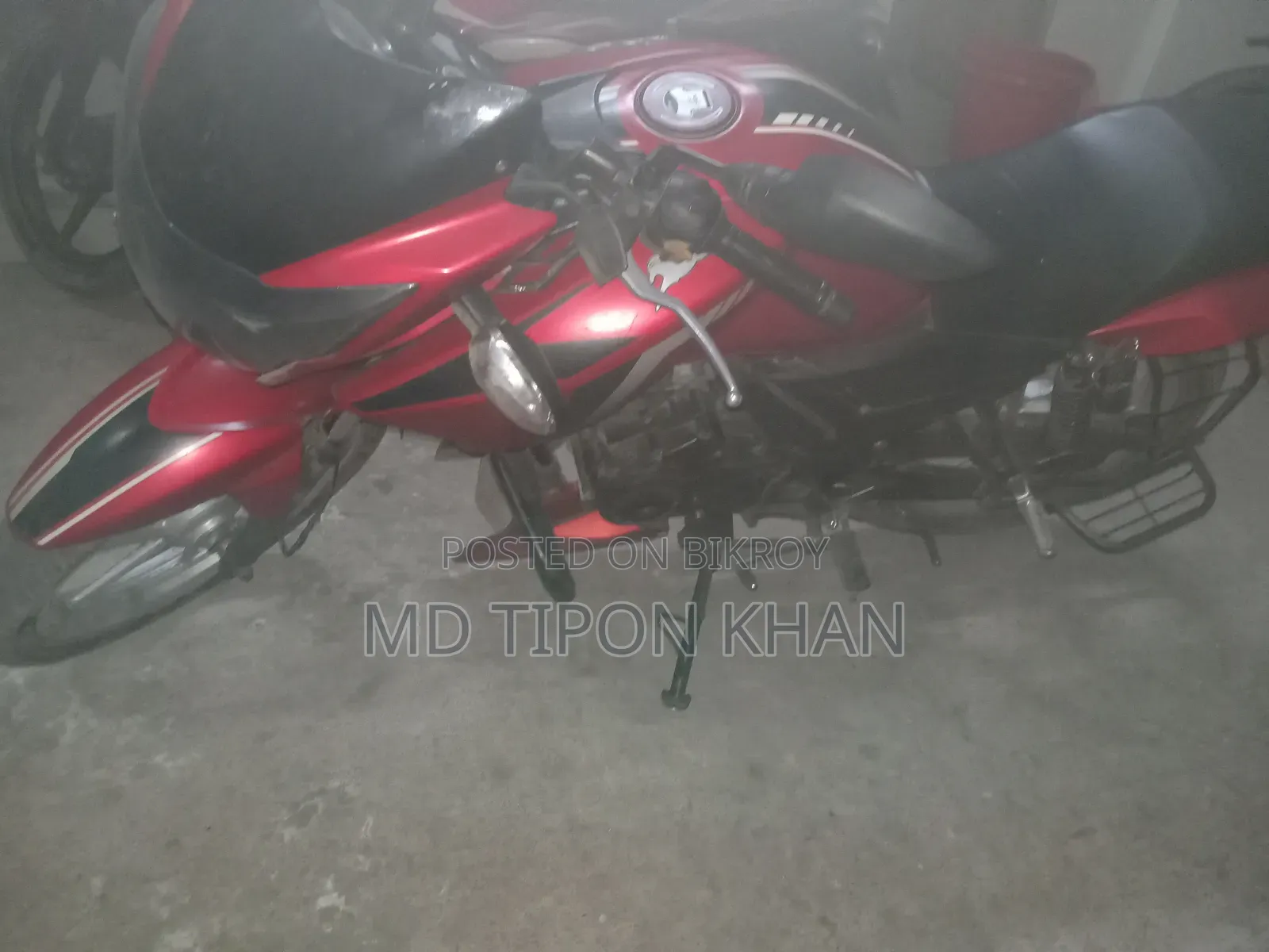 টিভিএস আপ্যাচি আরটিআর ১৬০ ২ভি ২০১৮ লাল