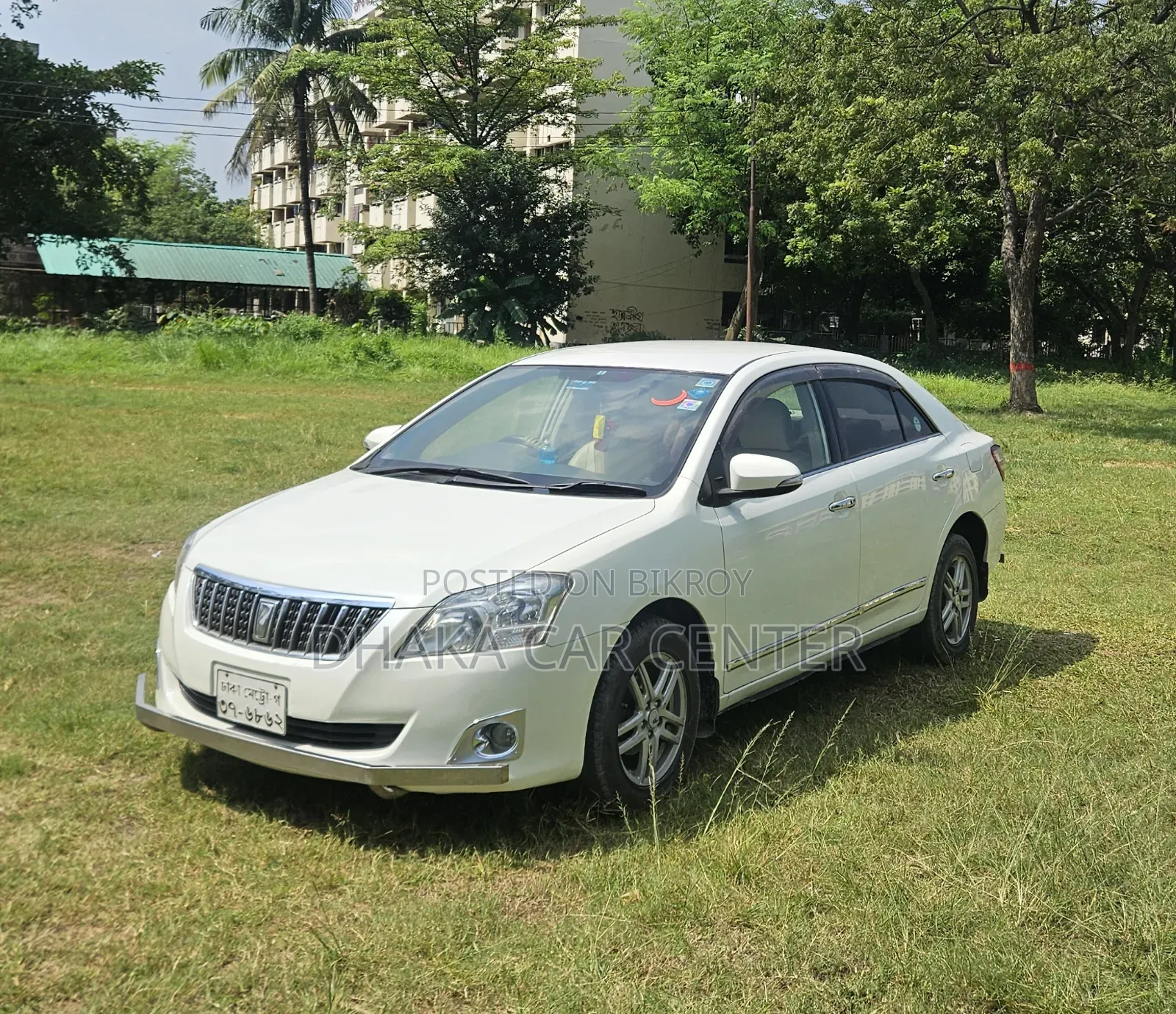 টয়োটা প্রিমিও ১.৫ এফডব্লিউডি ২০১০ পার্ল