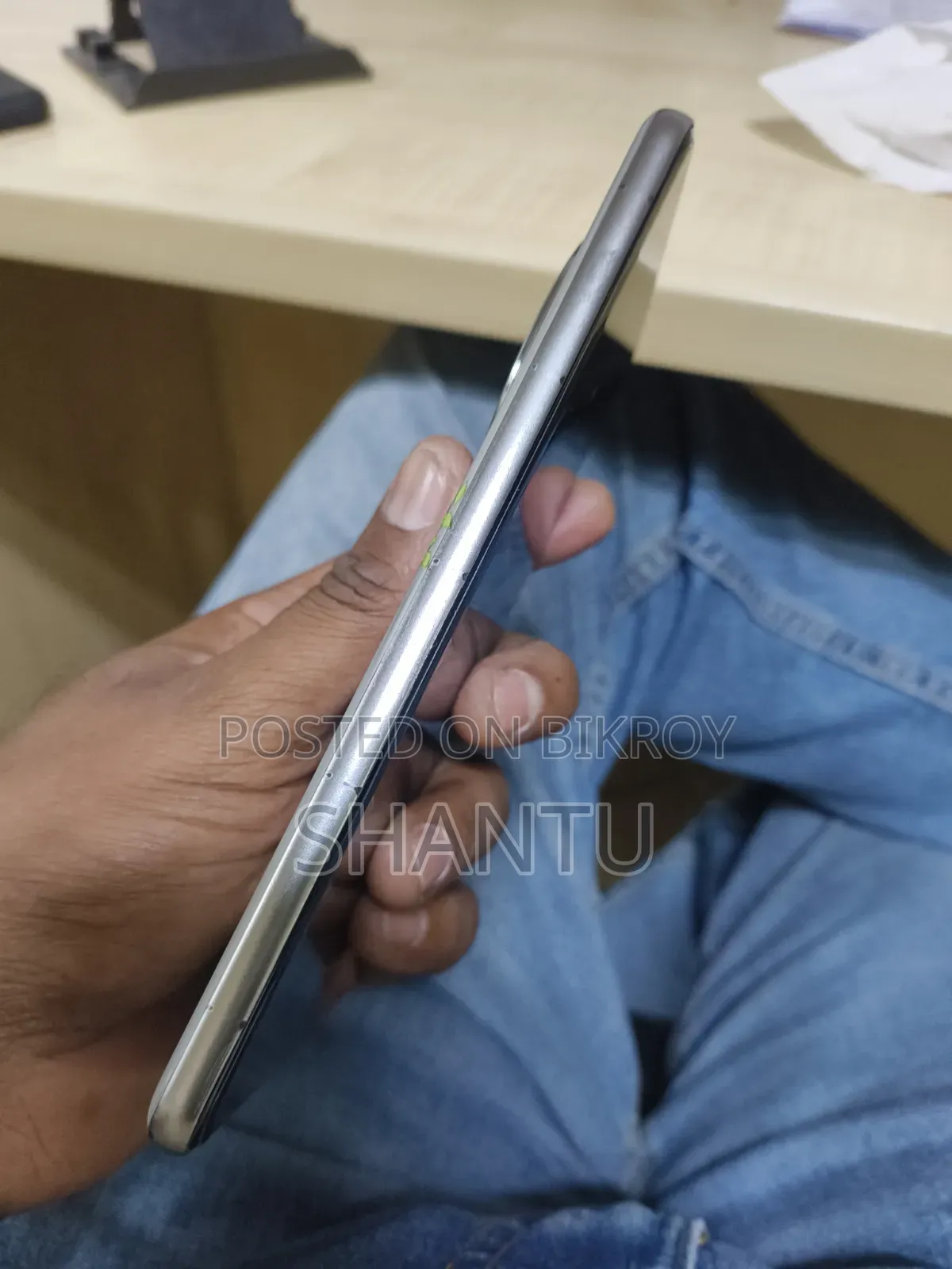 Vivo T4 256 GB Gray