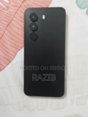 ইটেল পি৭০ ৬৪ জিবি ব্ল্যাক