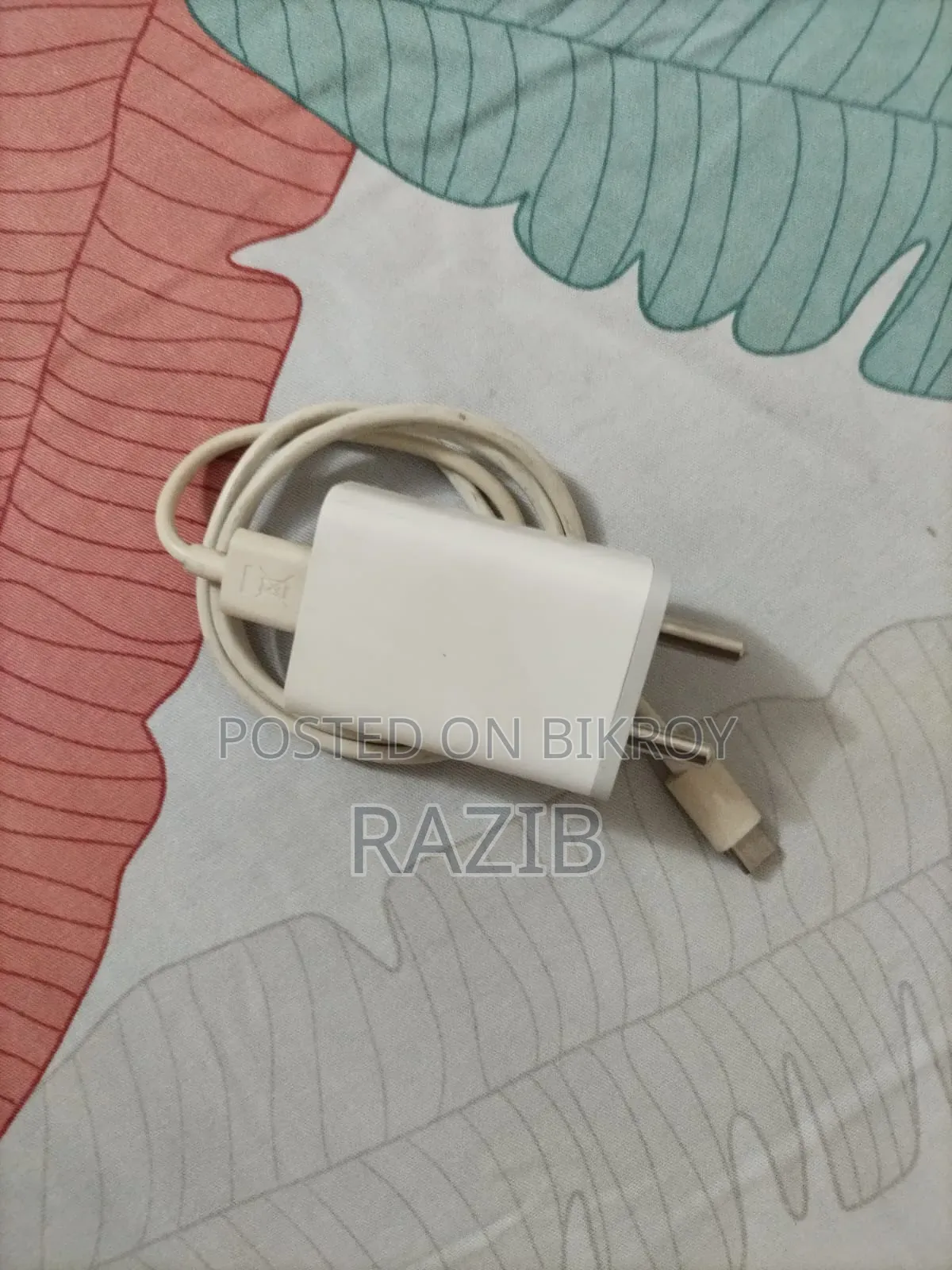 ইটেল পি৭০ ৬৪ জিবি ব্ল্যাক