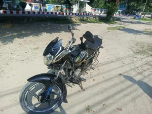 বাজাজ ডিসকভার ১০০ ২০১২ কালো