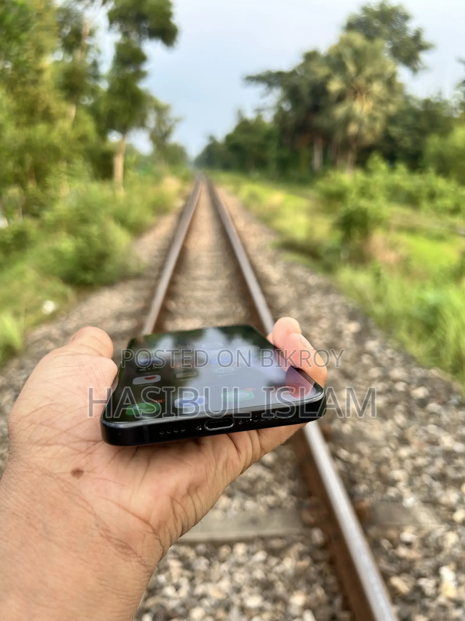 অ্যাপল আইফোন ১৫ প্লাস ১২৮ জিবি কালো