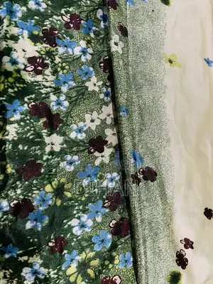 পর্দা Available (নতুন) ৬ কুচি , ৭ পিস আছে Per Piece Price: 250 Tk