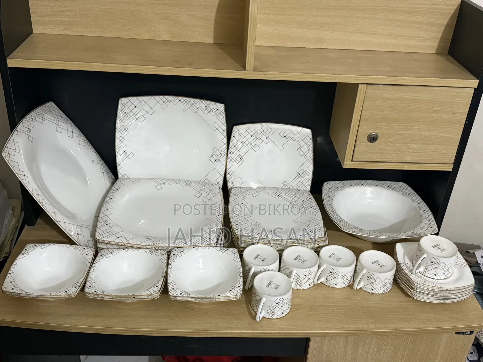 শাইনপুকুর সিরামিকস ৩২ পিস ডিনার সেট