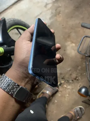 Vivo iQOO Z6 Lite 128 GB Blue