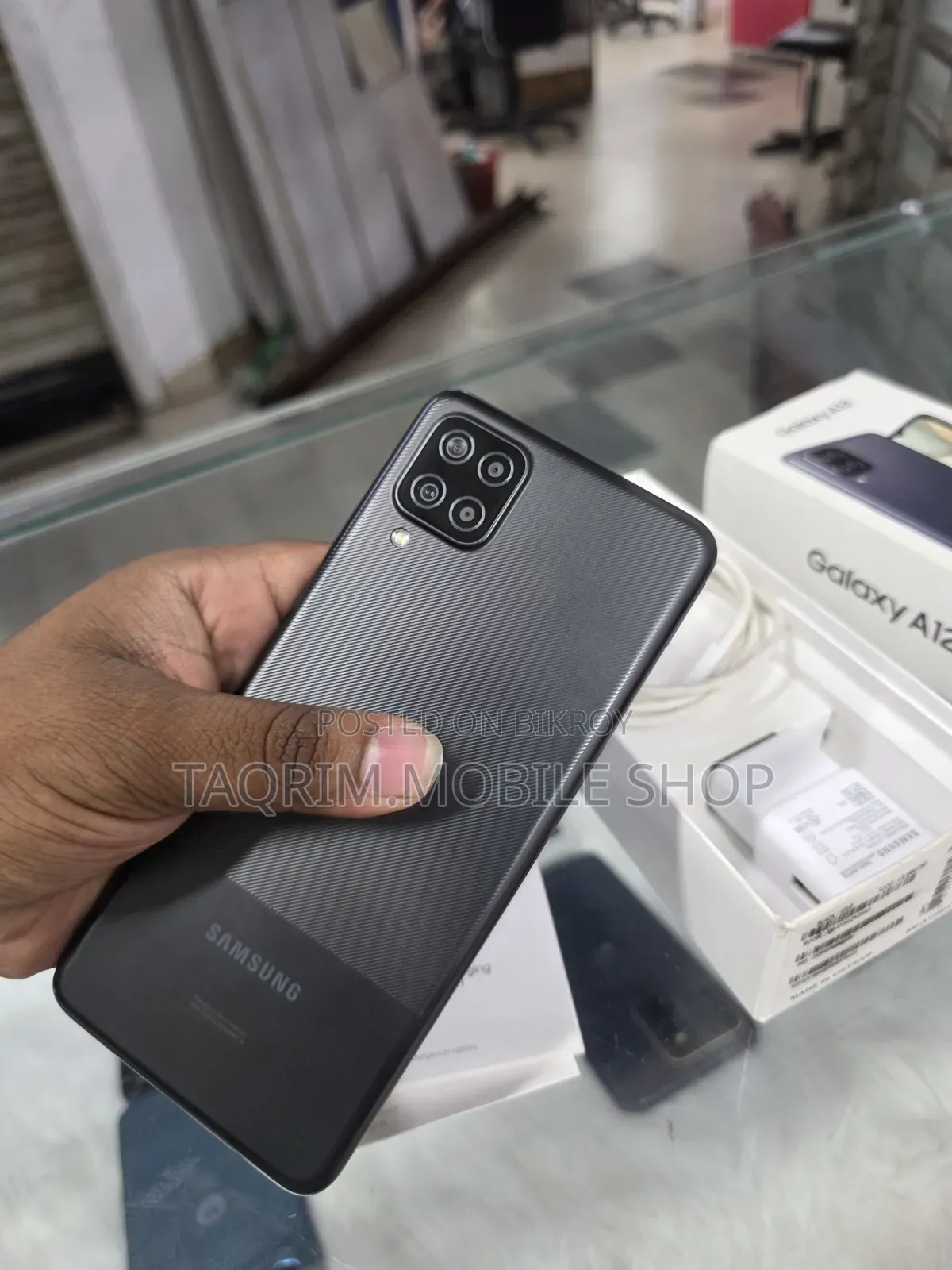 স্যামসাং গ্যালাক্সি এ১২ ৩২ জিবি ব্ল্যাক