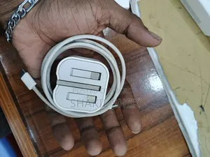 iPhone 14 Charger