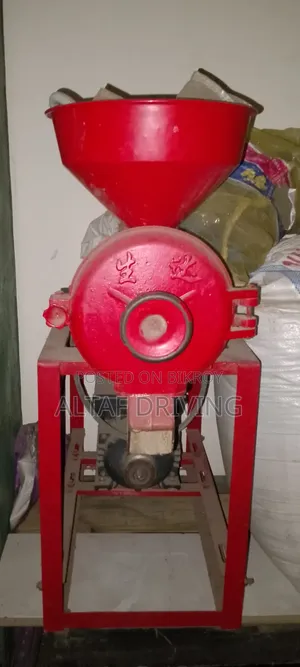 একটি চায়নিজ হলুদ মরিচ সহ যাবতীয় গুড়া করা মেশিন বিক্রি হবে