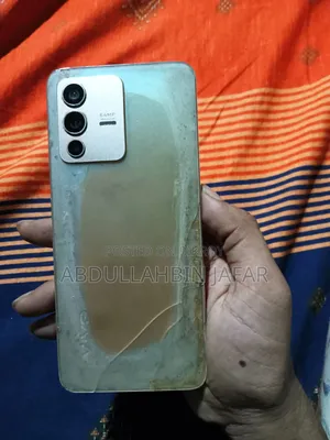 Vivo V23 ১২৮ জিবি গোল্ড