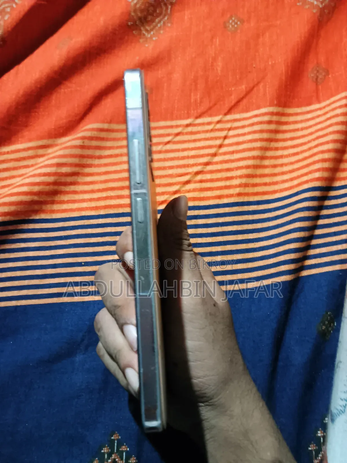 Vivo V23 ১২৮ জিবি গোল্ড