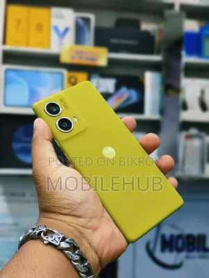 Motorola Moto G85 128 GB Yellow