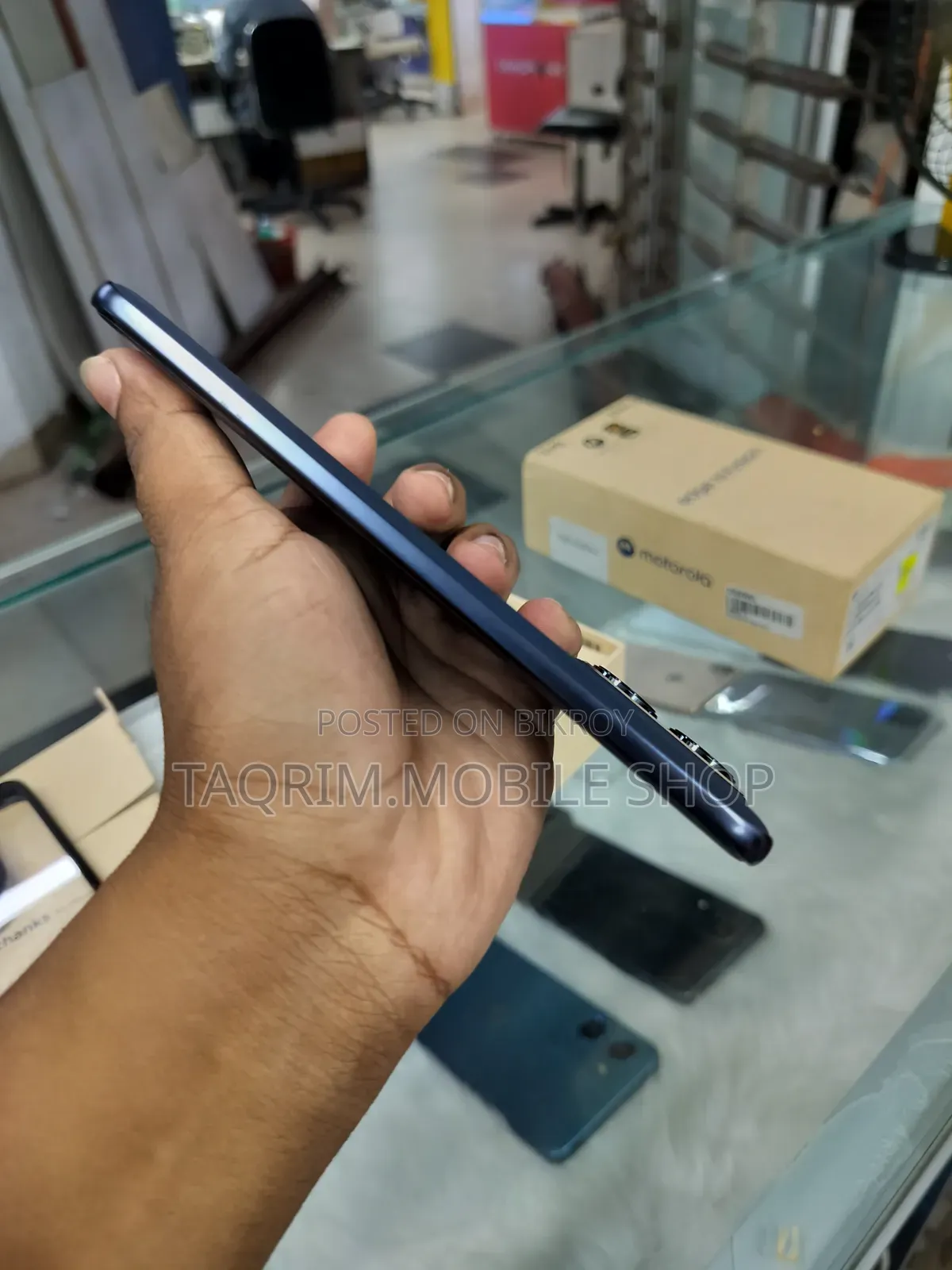 New Motorola Edge 70 Fusion 128 GB Black