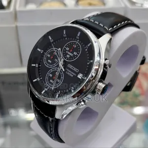 • Seiko Chronograph 100m – Original Men’s Watch