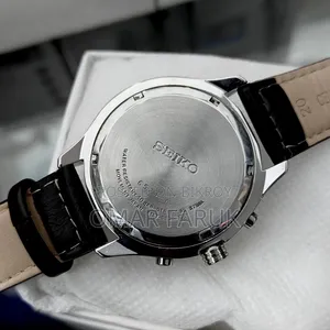 • Seiko Chronograph 100m – Original Men’s Watch